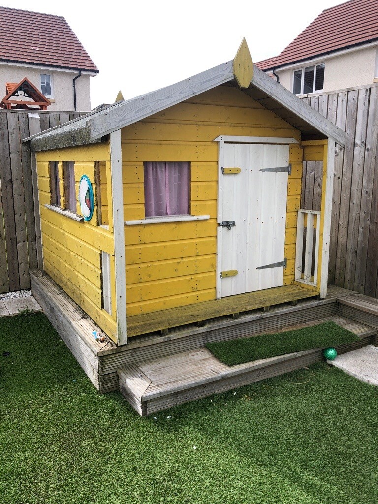 wooden playhouse gumtree